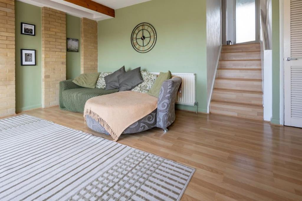 Cozy 3 Bed Garden House Apartamento *